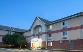 Sonesta Simply Suites Denver West Federal Center